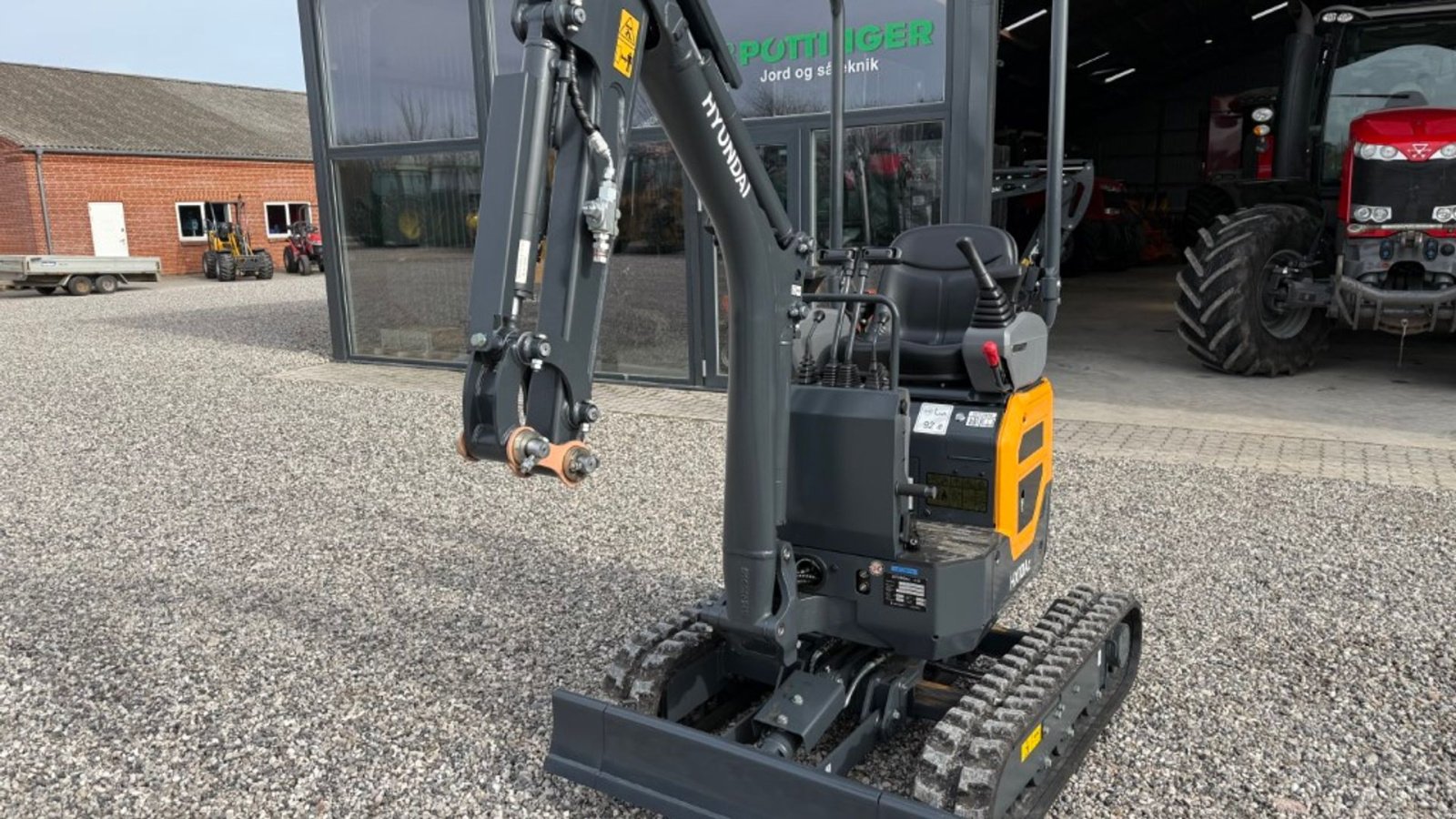 Bagger des Typs Sonstige HX10Az, Gebrauchtmaschine in Hadsten (Bild 4)