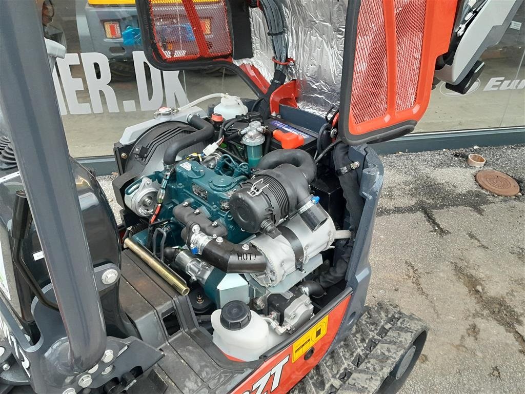 Bagger типа Sonstige M12  1250 kg graver, Gebrauchtmaschine в Rødekro (Фотография 16)