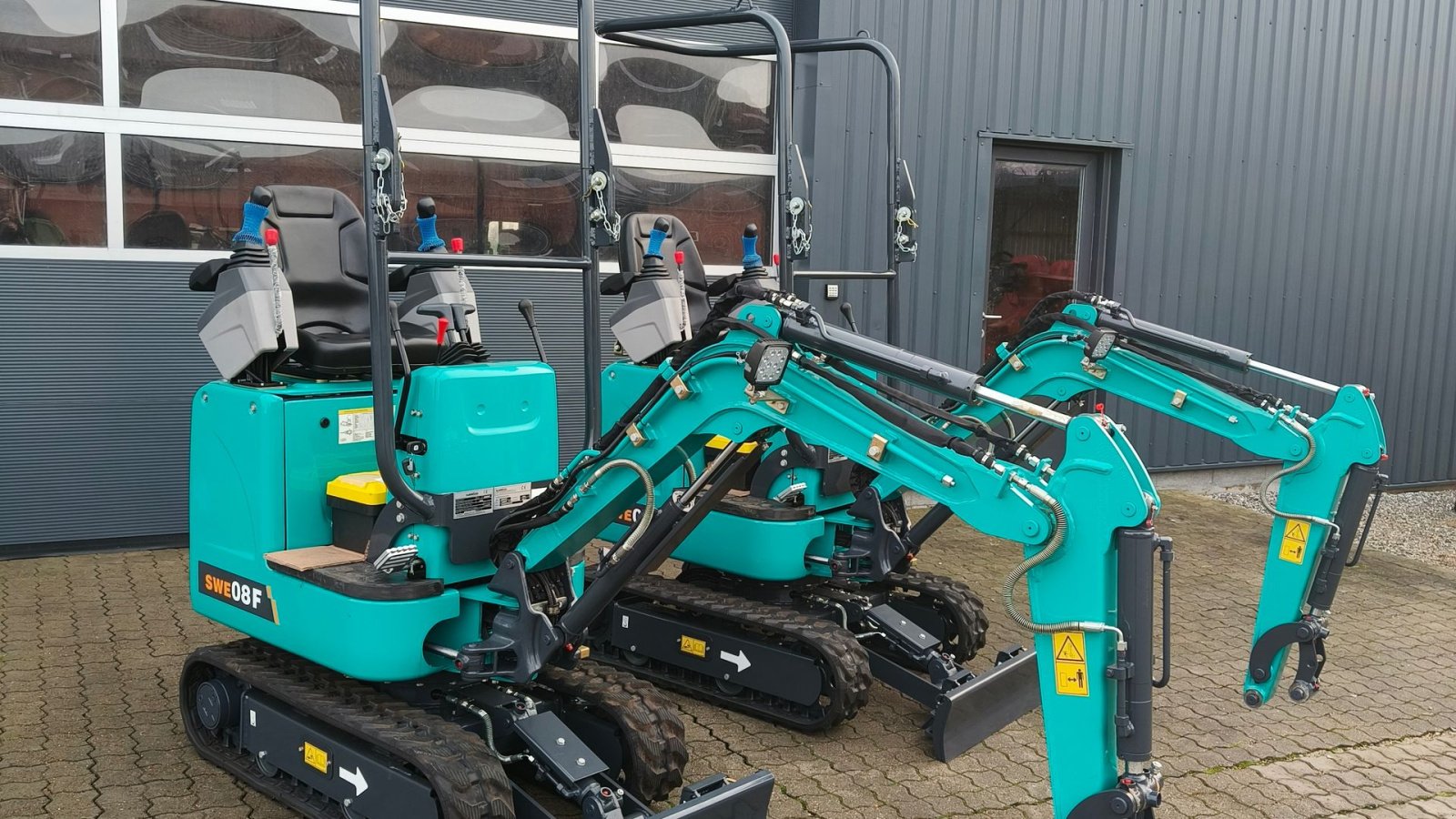 Bagger of the type Sunward swe08F 1 tons Minigraver, Gebrauchtmaschine in Vinderup (Picture 2)