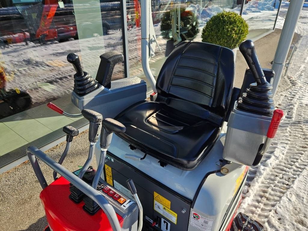 Bagger del tipo Takeuchi TB 210 R, Gebrauchtmaschine In Fårevejle (Immagine 7)