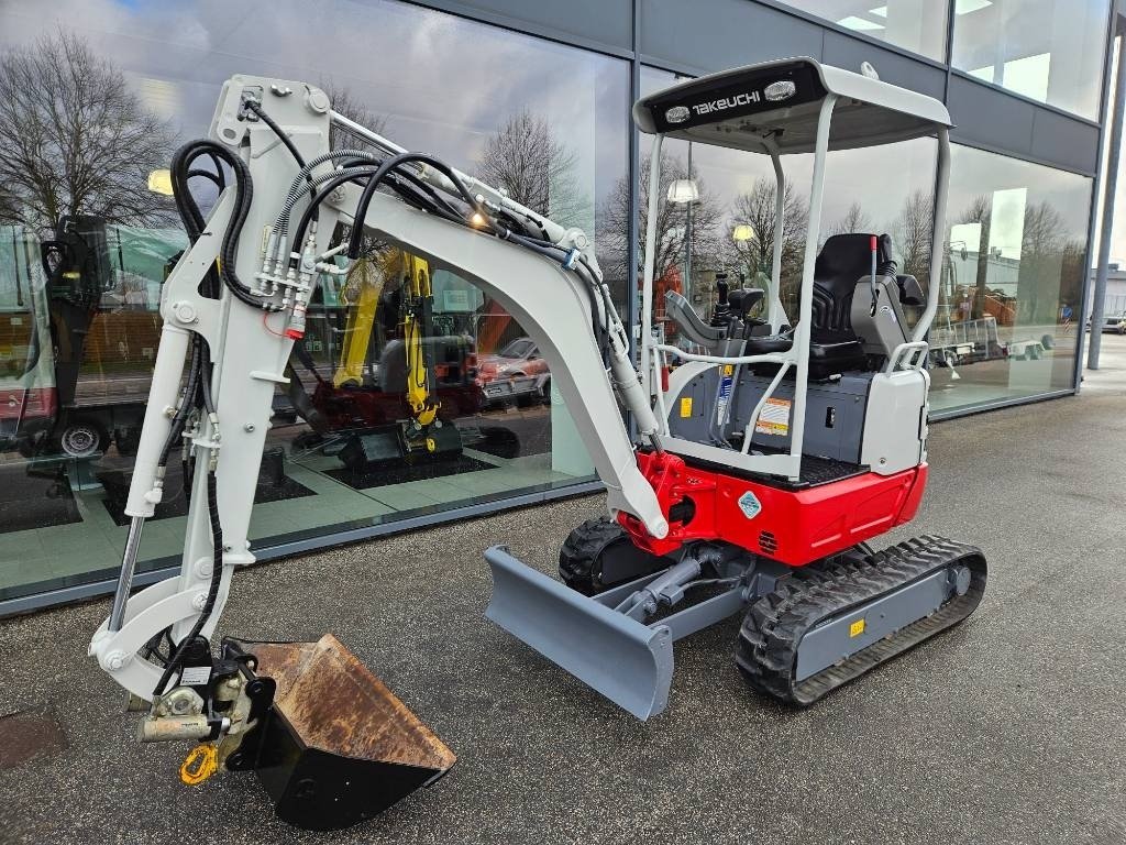 Bagger Türe ait Takeuchi TB 215 R, Gebrauchtmaschine içinde Fårevejle (resim 6)
