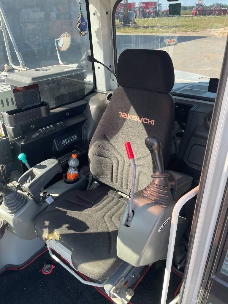 Bagger des Typs Takeuchi TB 2150, Gebrauchtmaschine in Vrå, Frejlev, Hornslet & Ringsted (Bild 2)