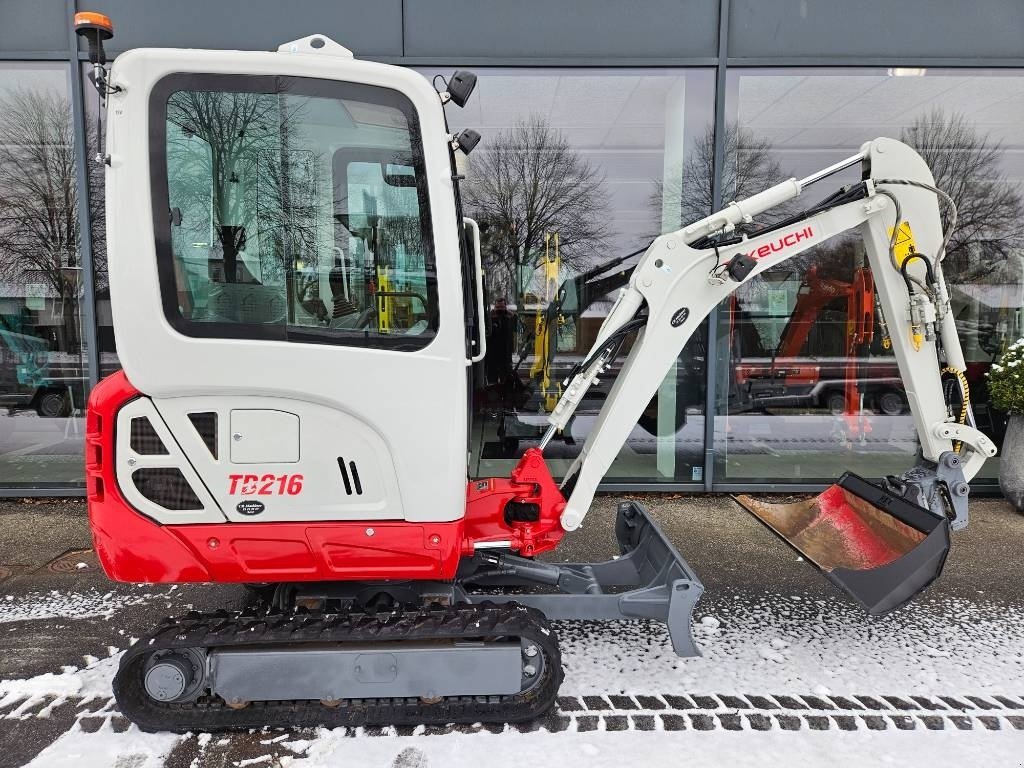 Bagger a típus Takeuchi TB 216, Gebrauchtmaschine ekkor: Fårevejle (Kép 2)