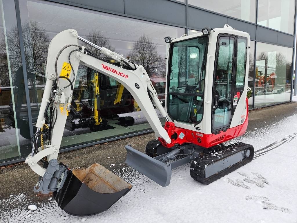 Bagger a típus Takeuchi TB 216, Gebrauchtmaschine ekkor: Fårevejle (Kép 4)