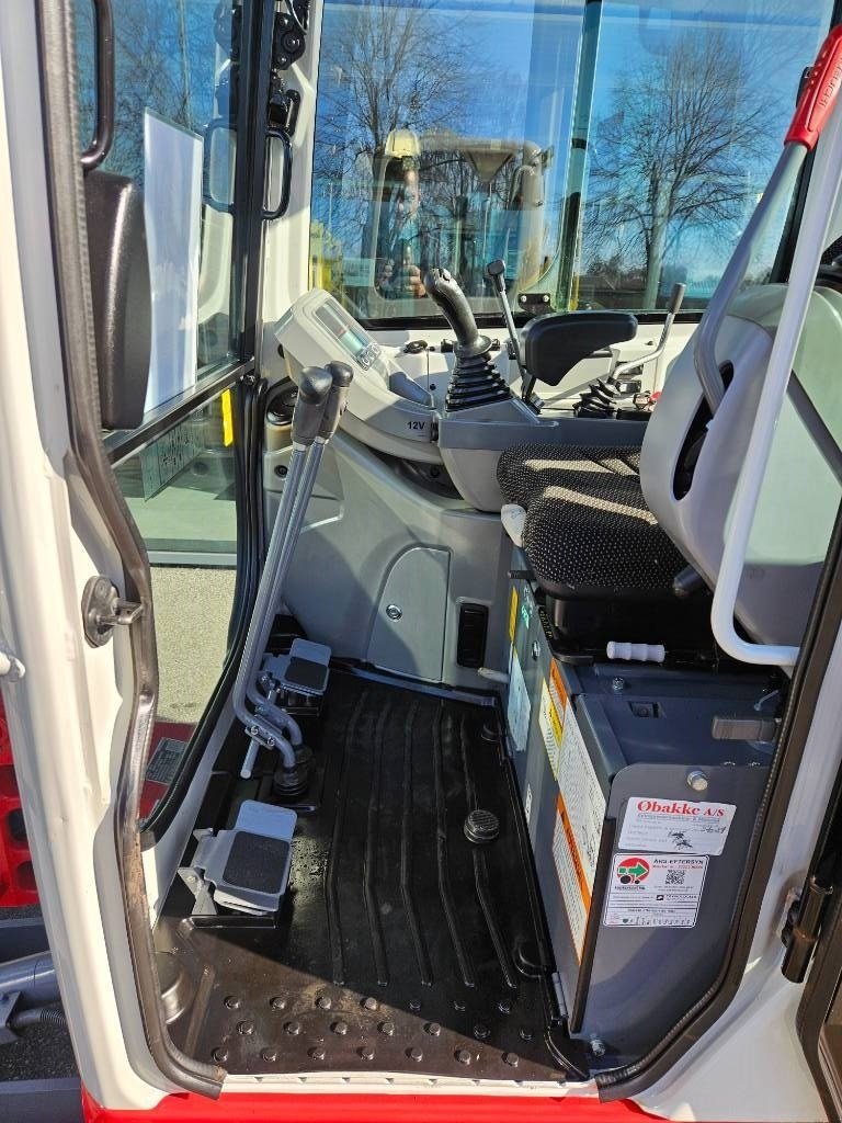 Bagger vrste Takeuchi TB 216, Gebrauchtmaschine v Fårevejle (Slika 8)