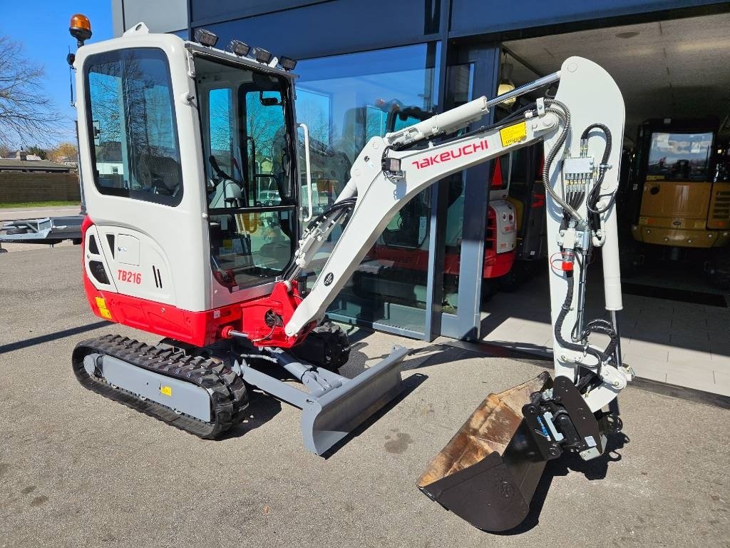 Bagger a típus Takeuchi TB 216, Gebrauchtmaschine ekkor: Fårevejle (Kép 1)