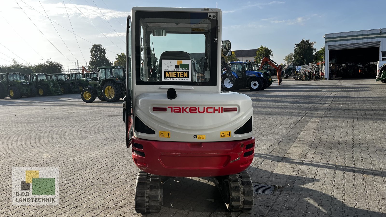 Bagger des Typs Takeuchi TB 230 TB230, Gebrauchtmaschine in Regensburg (Bild 7)