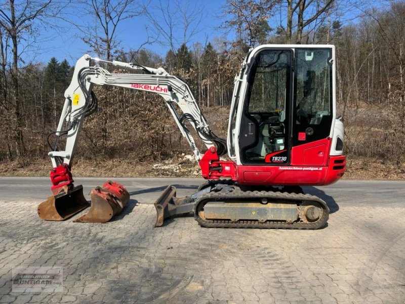 Bagger del tipo Takeuchi TB 230, Gebrauchtmaschine In Deutsch - Goritz