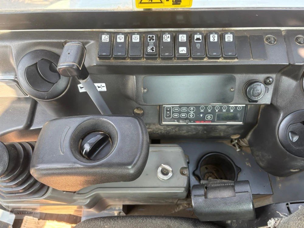 Bagger del tipo Takeuchi TB 230, Gebrauchtmaschine In Deutsch - Goritz (Immagine 12)