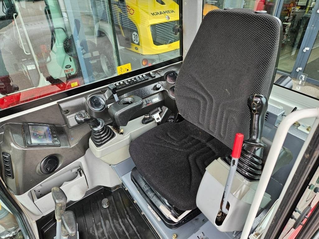 Bagger a típus Takeuchi TB 230, Gebrauchtmaschine ekkor: Fårevejle (Kép 7)