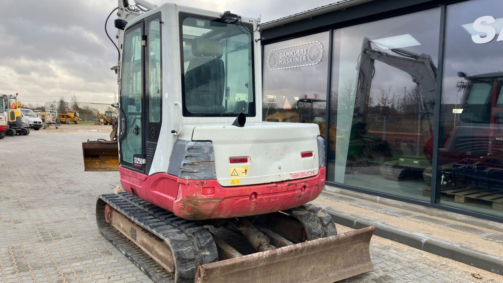 Bagger za tip Takeuchi TB 250 Takeuchi TB250, Gebrauchtmaschine u Horsens (Slika 2)