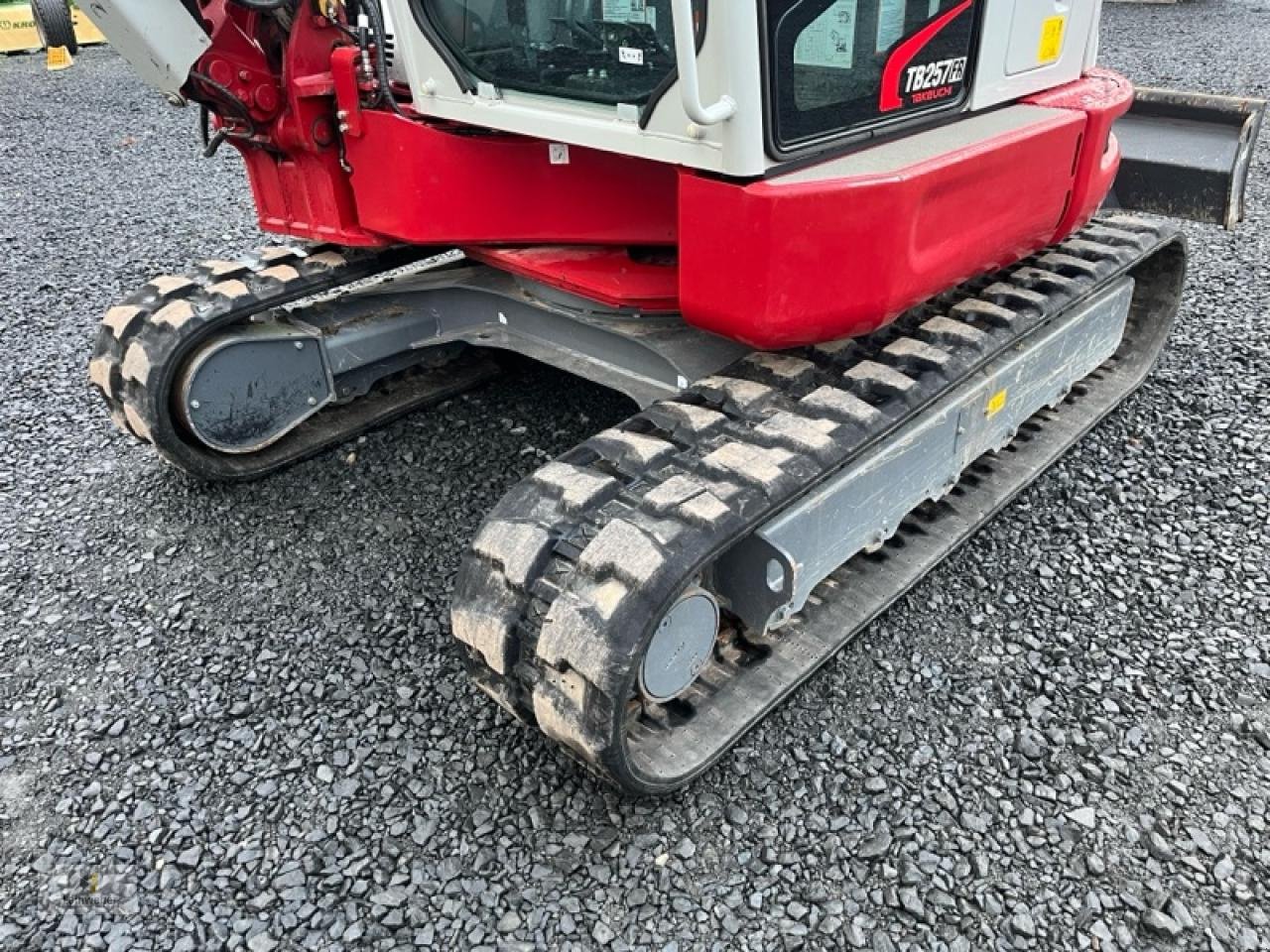 Bagger del tipo Takeuchi TB 257 FR V1, Gebrauchtmaschine In Neuhof - Dorfborn (Immagine 7)