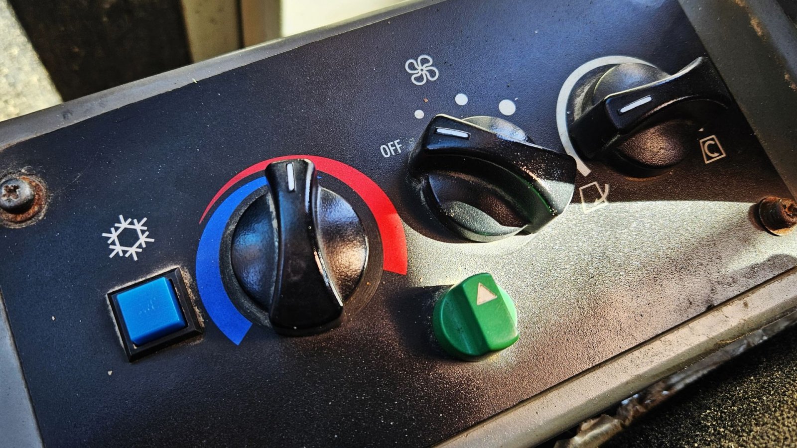 Bagger des Typs Takeuchi TB1140 / 15 tons / 7300 timer / skoplader, Gebrauchtmaschine in Arden (Bild 18)