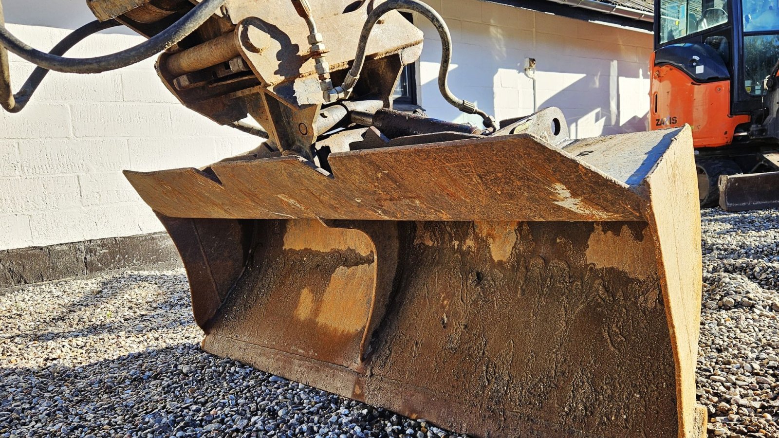 Bagger a típus Takeuchi TB175 / pæn 8 tons maskine / nyere undervogn / dobbelt udtag / skovlsæt, Gebrauchtmaschine ekkor: Arden (Kép 10)