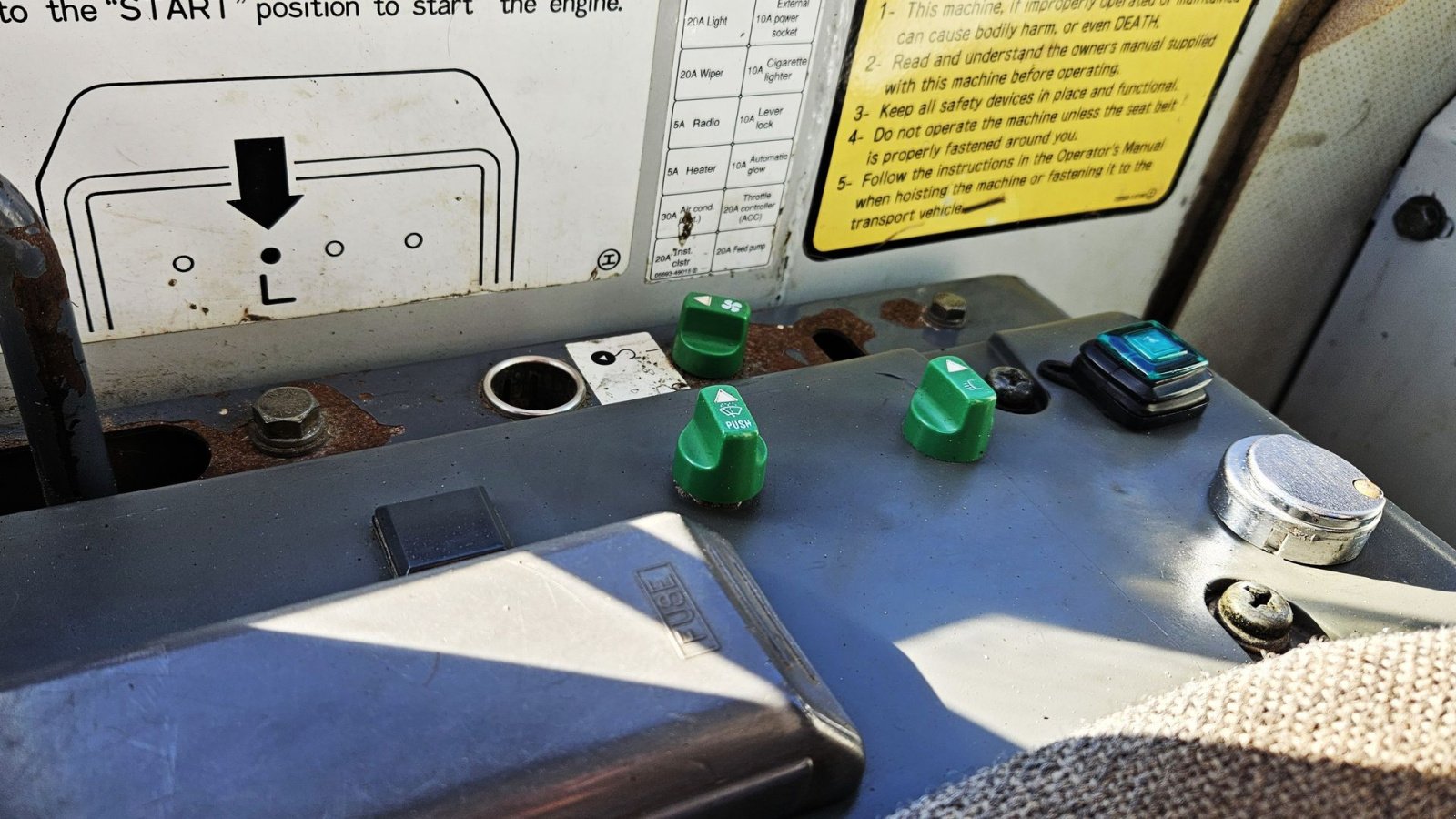 Bagger a típus Takeuchi TB175 / pæn 8 tons maskine / nyere undervogn / dobbelt udtag / skovlsæt, Gebrauchtmaschine ekkor: Arden (Kép 22)