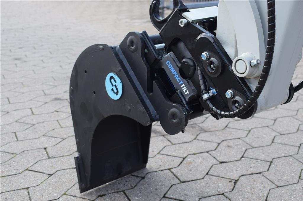 Bagger typu Takeuchi TB210R  COMPACT TILT CT1, Gebrauchtmaschine v Fredensborg (Obrázek 13)