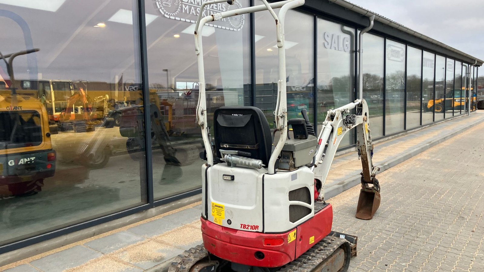 Bagger des Typs Takeuchi TB210R Takeuchi TB210R, Gebrauchtmaschine in Horsens (Bild 6)
