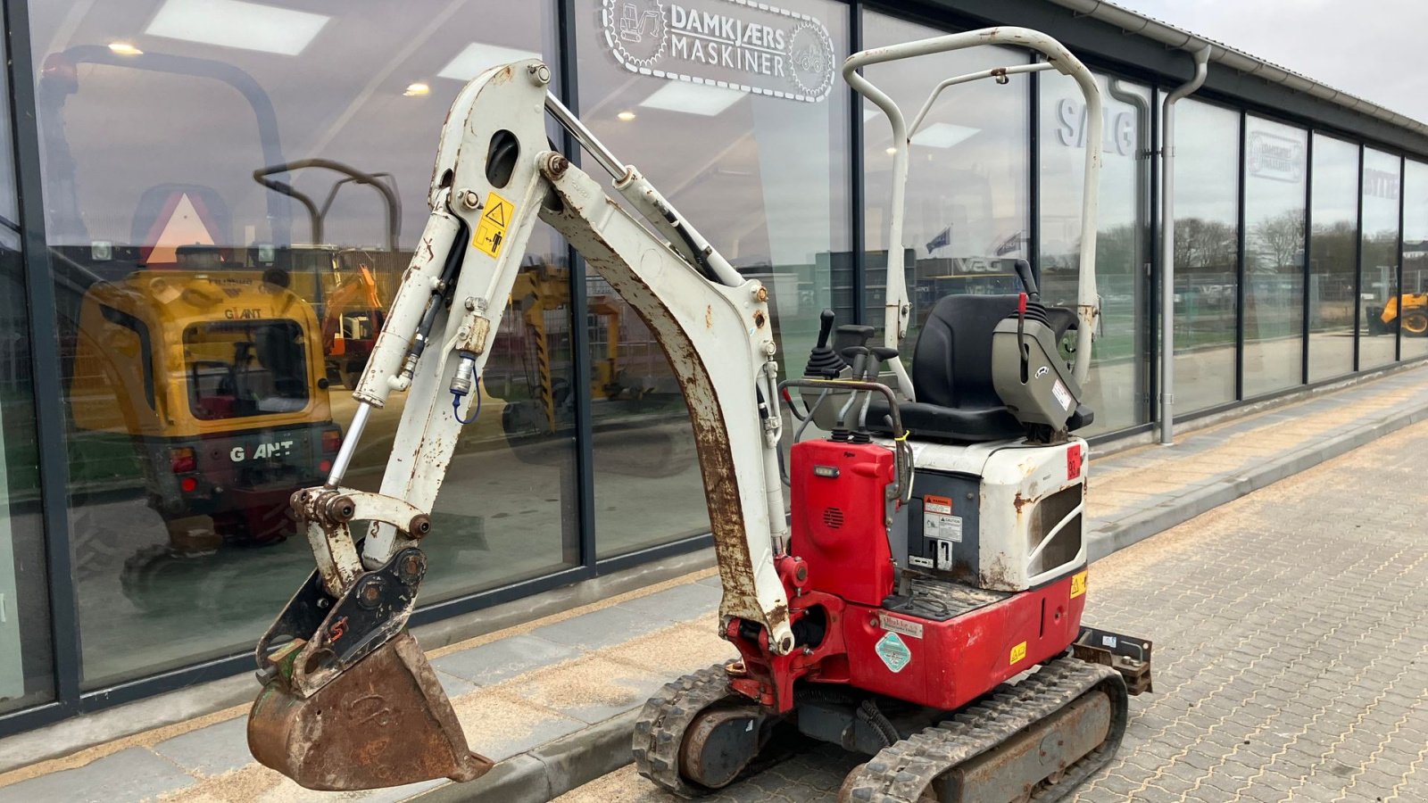 Bagger des Typs Takeuchi TB210R Takeuchi TB210R, Gebrauchtmaschine in Horsens (Bild 4)