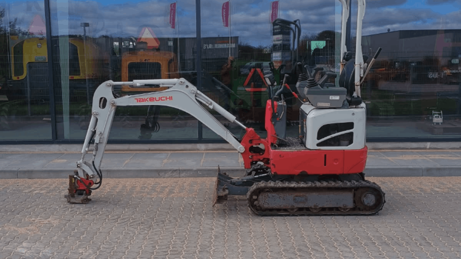 Bagger typu Takeuchi TB210R Takeuchi, Gebrauchtmaschine v Horsens (Obrázek 1)