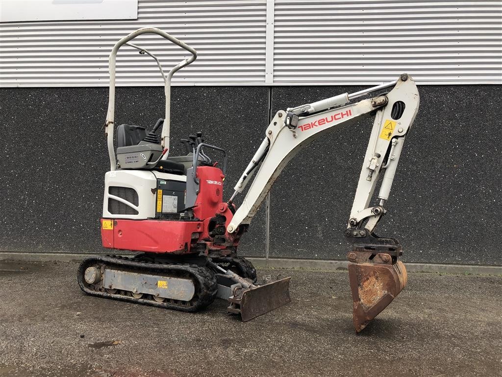 Bagger типа Takeuchi TB210R, Gebrauchtmaschine в Aalborg SV (Фотография 4)