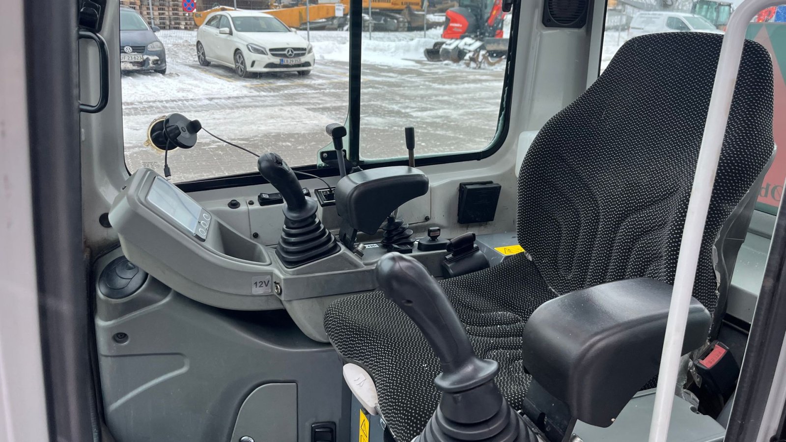 Bagger tip Takeuchi TB216 Tiltfæste med hydraulisk, Gebrauchtmaschine in Rønnede (Poză 8)