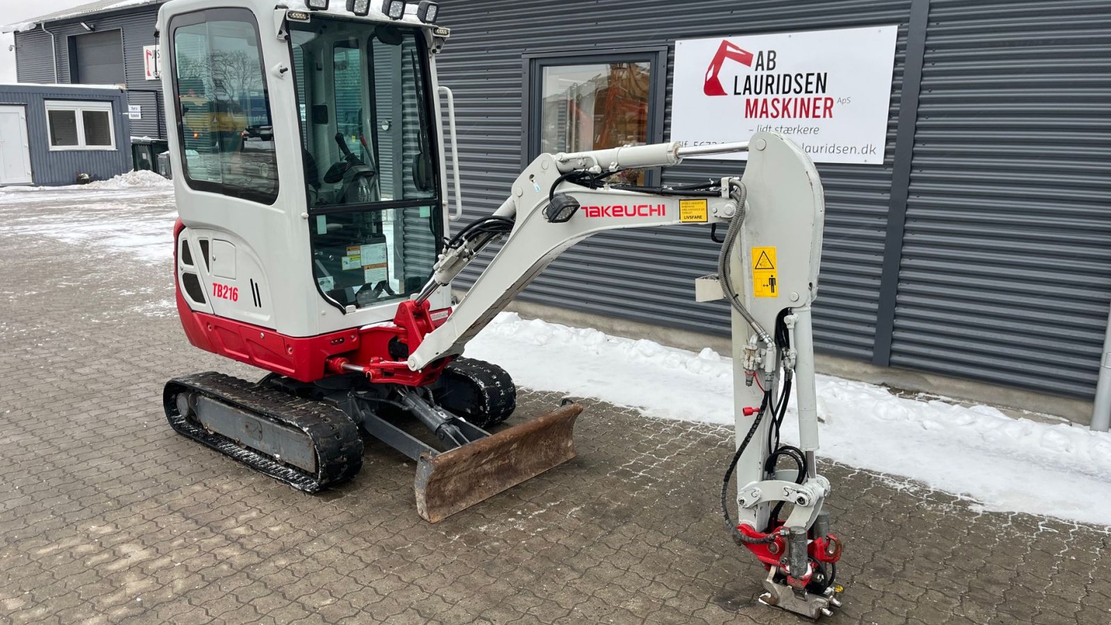 Bagger tip Takeuchi TB216 Tiltfæste med hydraulisk, Gebrauchtmaschine in Rønnede (Poză 3)