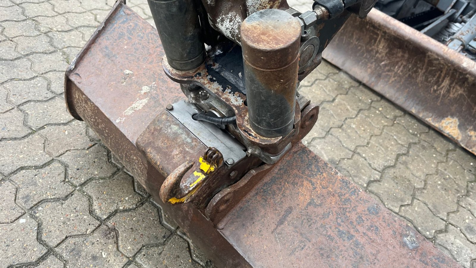 Bagger of the type Takeuchi TB216 Tiltman med hydraulisk skovlskifte, Gebrauchtmaschine in Rønnede (Picture 5)