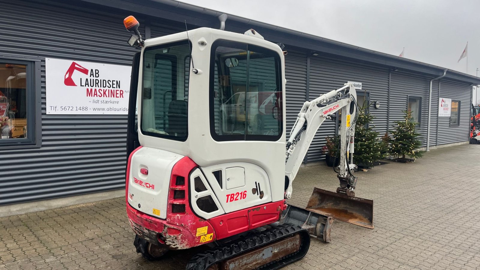 Bagger of the type Takeuchi TB216 Tiltman med hydraulisk skovlskifte, Gebrauchtmaschine in Rønnede (Picture 13)