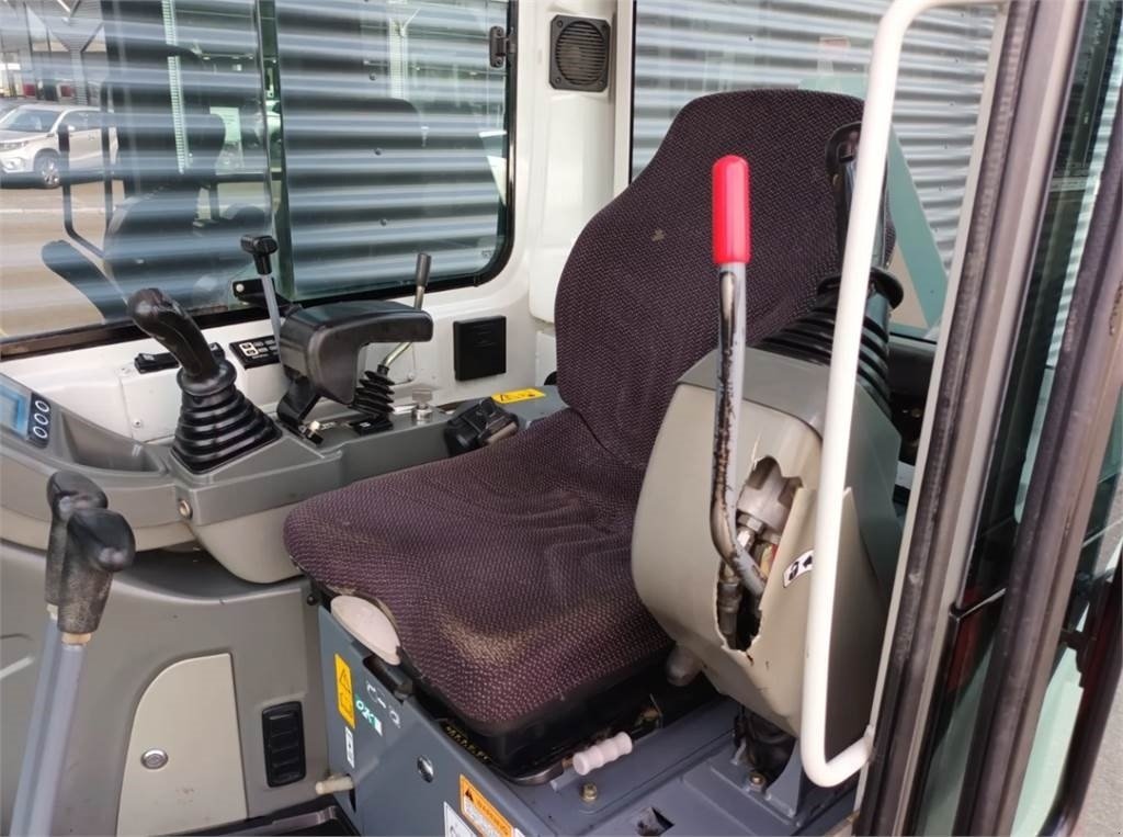 Bagger of the type Takeuchi tb216, Gebrauchtmaschine in Fårevejle (Picture 7)