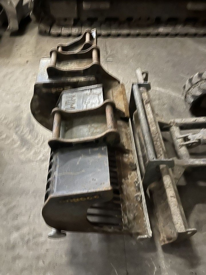 Bagger del tipo Takeuchi TB240, Gebrauchtmaschine In Skive (Immagine 8)