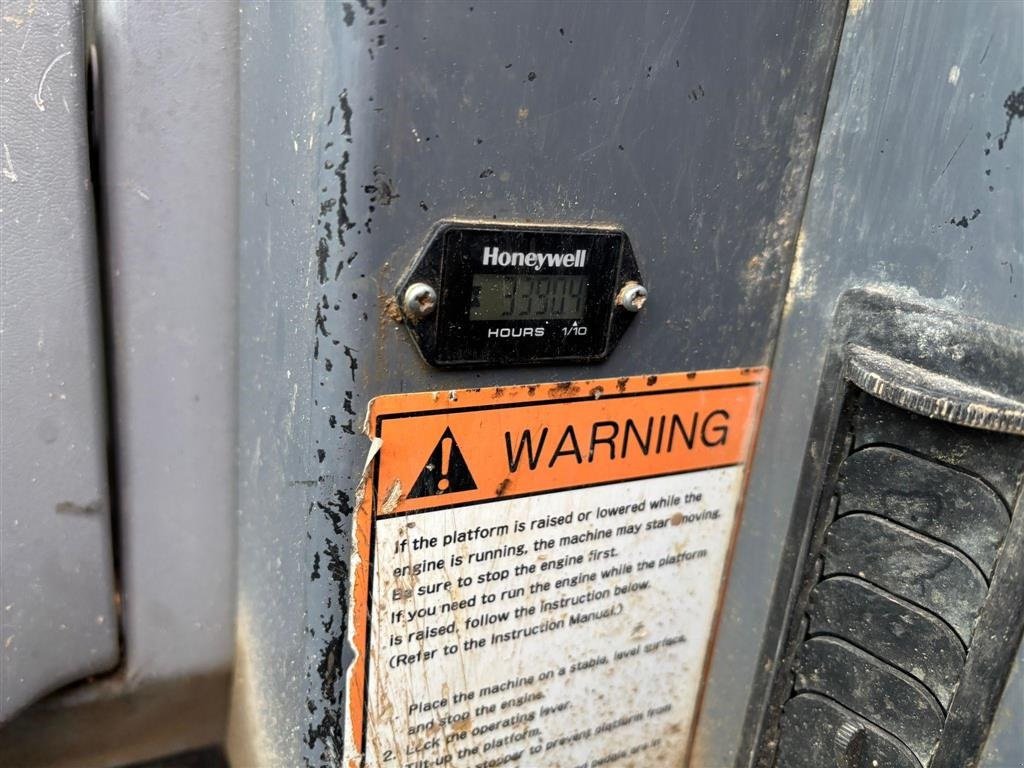 Bagger typu Takeuchi TB250 . To skovle. Gummibånd., Gebrauchtmaschine v Kolding (Obrázek 15)