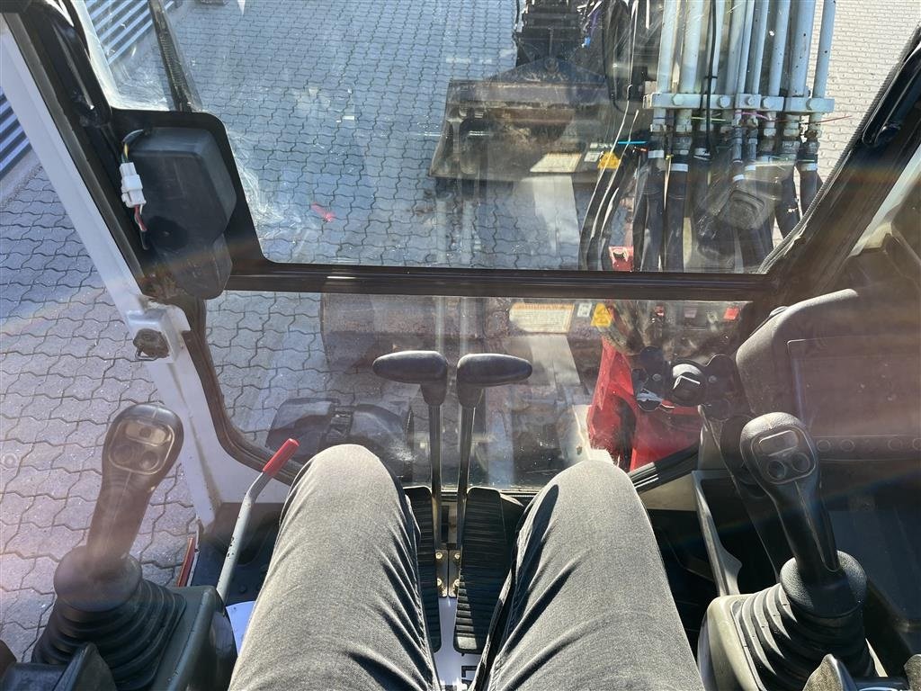 Bagger of the type Takeuchi TB260 kipbar planerskovl, Gebrauchtmaschine in Rønnede (Picture 10)