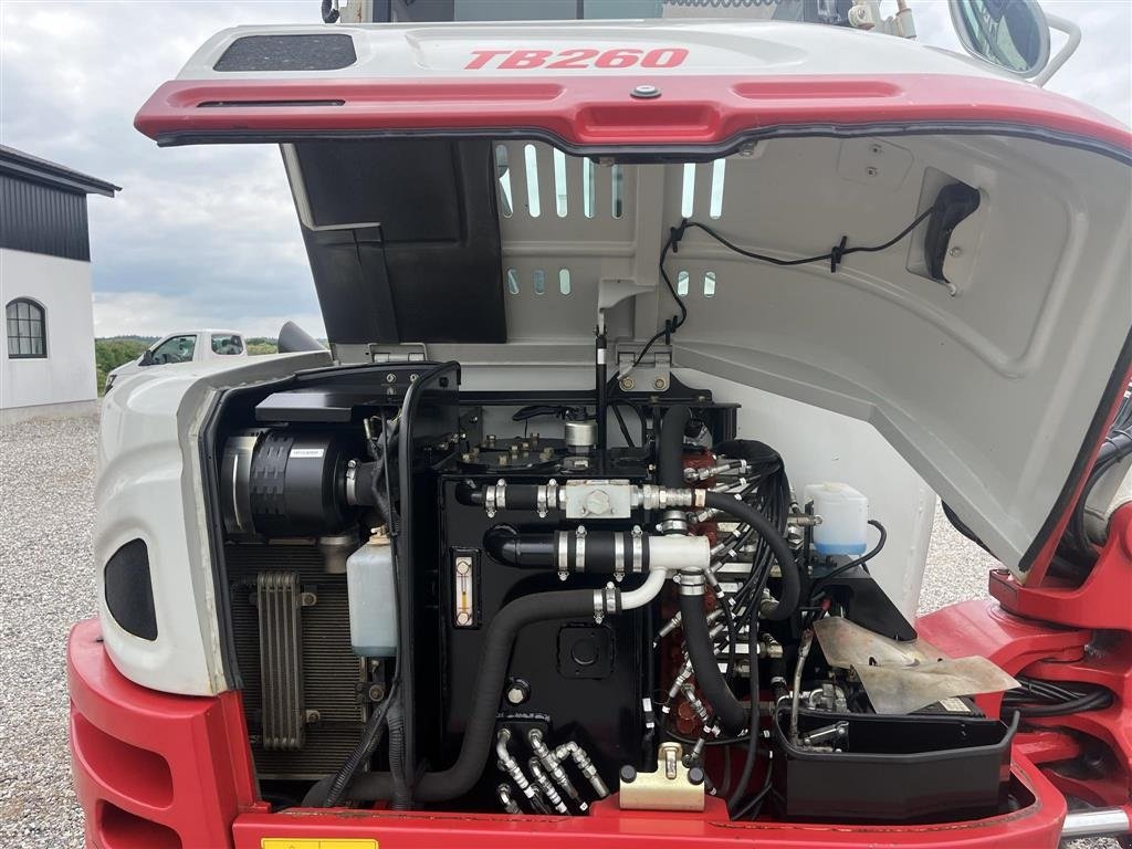 Bagger of the type Takeuchi TB260, Gebrauchtmaschine in Mariager (Picture 14)