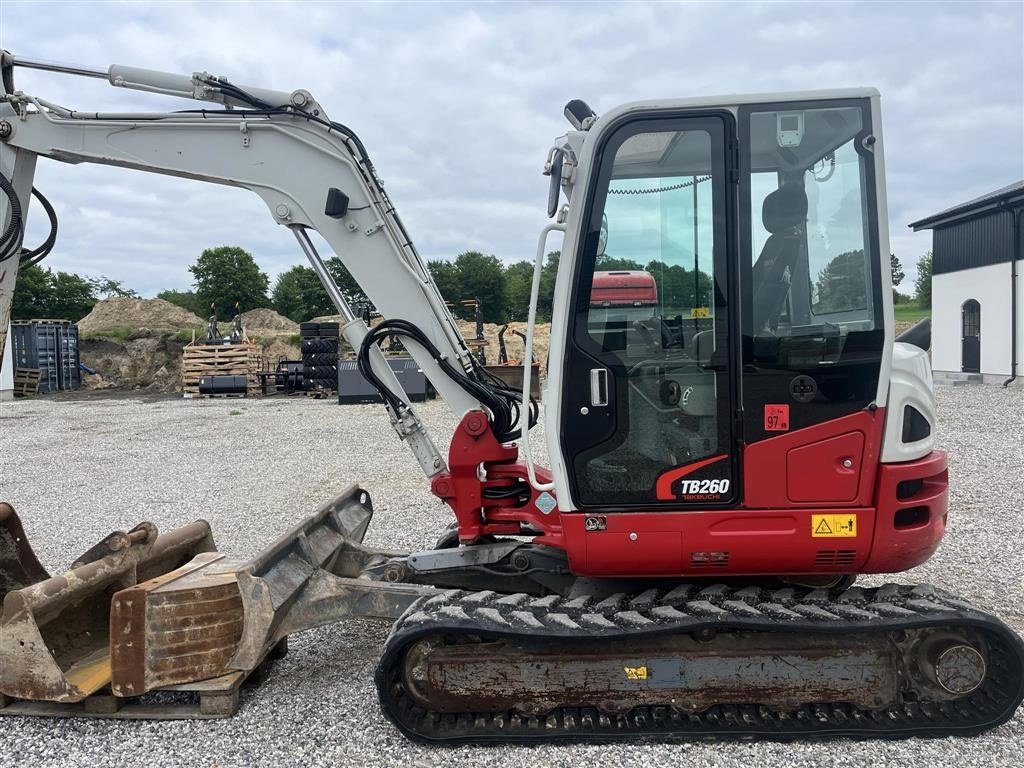 Bagger of the type Takeuchi TB260, Gebrauchtmaschine in Mariager (Picture 12)
