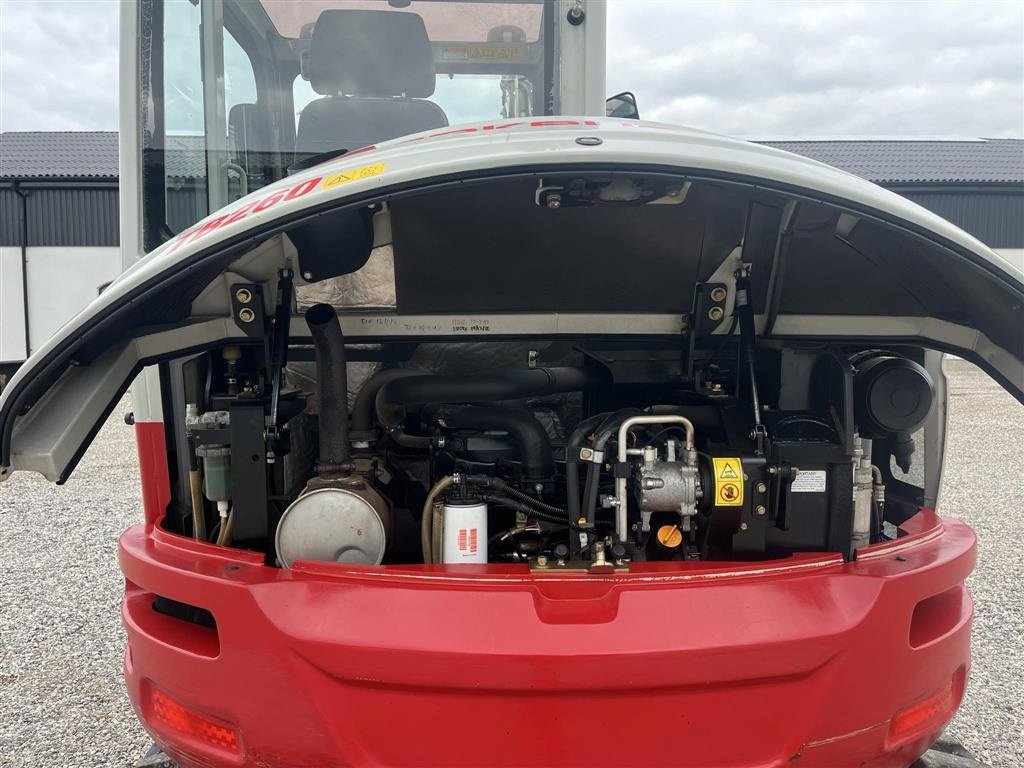 Bagger of the type Takeuchi TB260, Gebrauchtmaschine in Mariager (Picture 13)