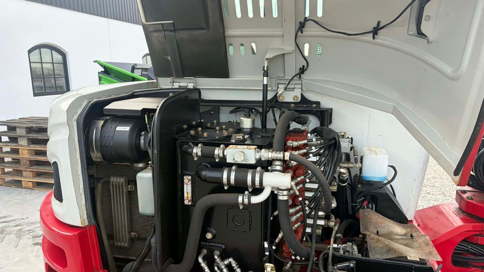 Bagger от тип Takeuchi TB260, Gebrauchtmaschine в Mariager (Снимка 17)