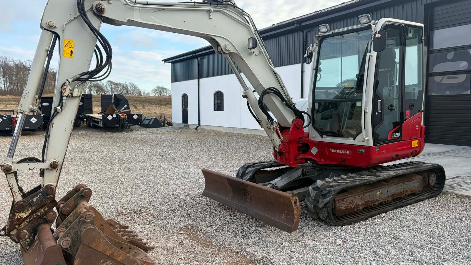 Bagger от тип Takeuchi TB260, Gebrauchtmaschine в Mariager (Снимка 3)