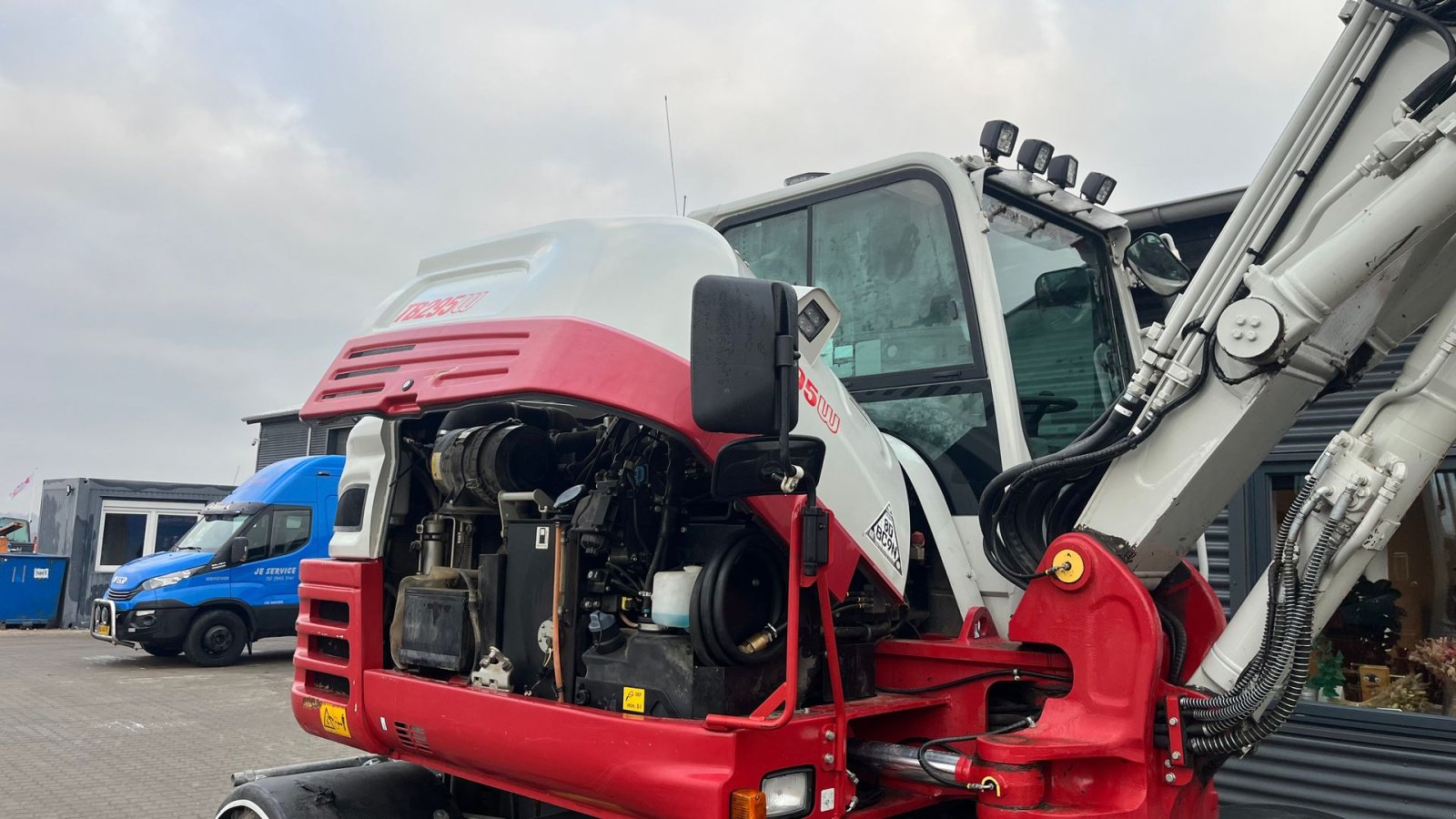 Bagger of the type Takeuchi TB295W Aftageligt Engcon Centralsmørring og skovlpakke., Gebrauchtmaschine in Rønnede (Picture 21)