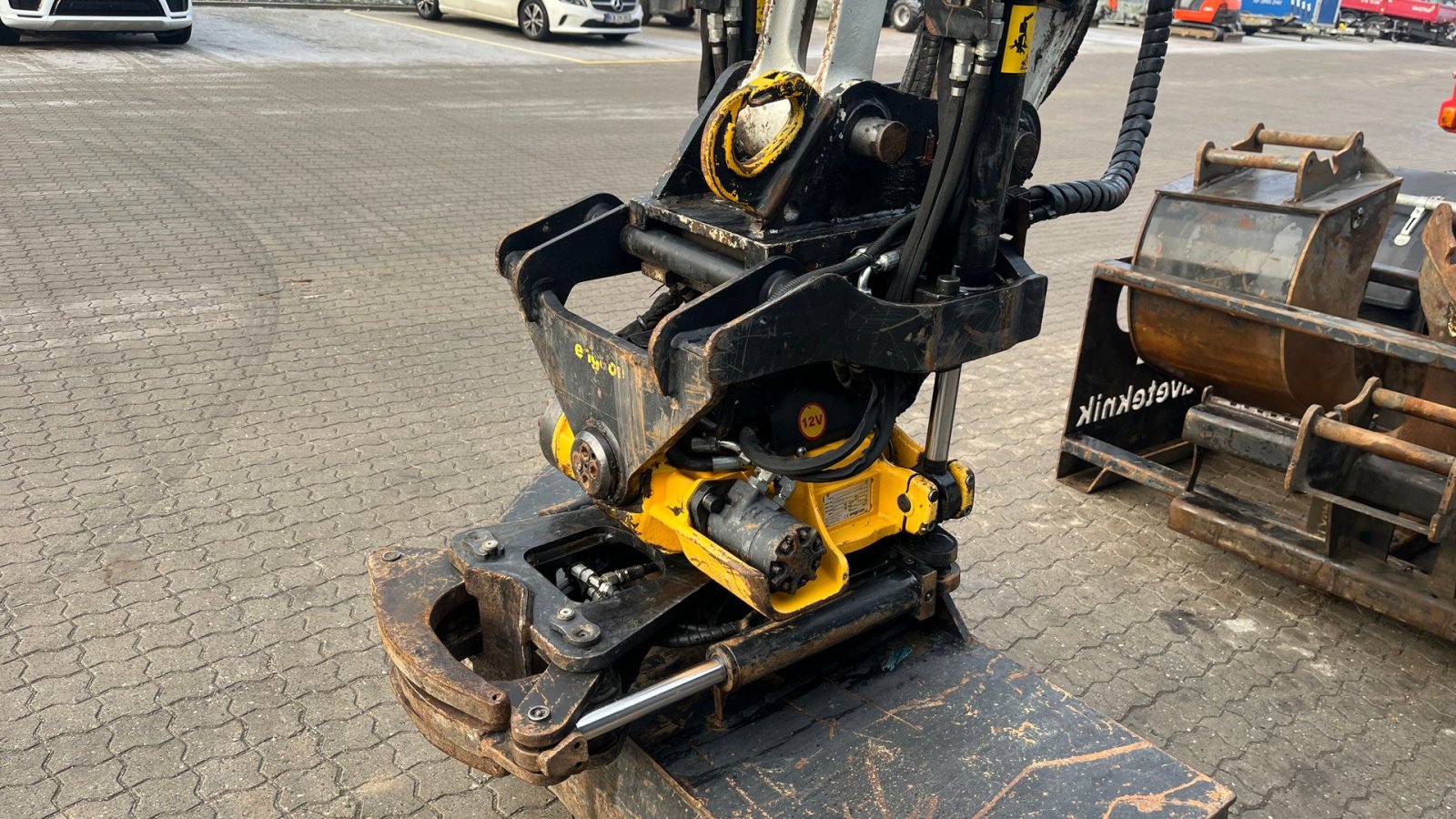 Bagger of the type Takeuchi TB295W Aftageligt Engcon Centralsmørring og skovlpakke., Gebrauchtmaschine in Rønnede (Picture 2)