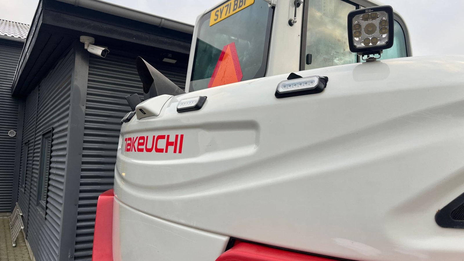 Bagger of the type Takeuchi TB295W Aftageligt Engcon Centralsmørring og skovlpakke., Gebrauchtmaschine in Rønnede (Picture 16)