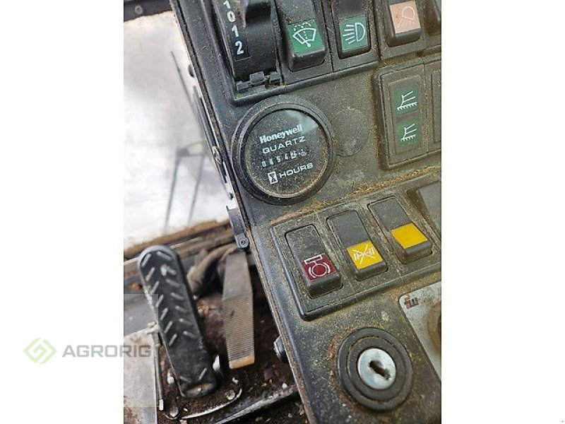 Bagger du type Terex Fuchs, Gebrauchtmaschine en Kaunas (Photo 12)