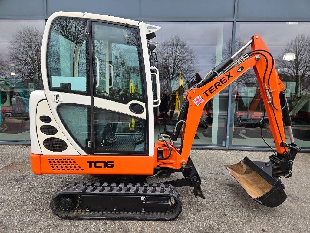 Bagger Türe ait Terex TC 16, Gebrauchtmaschine içinde Fårevejle (resim 2)