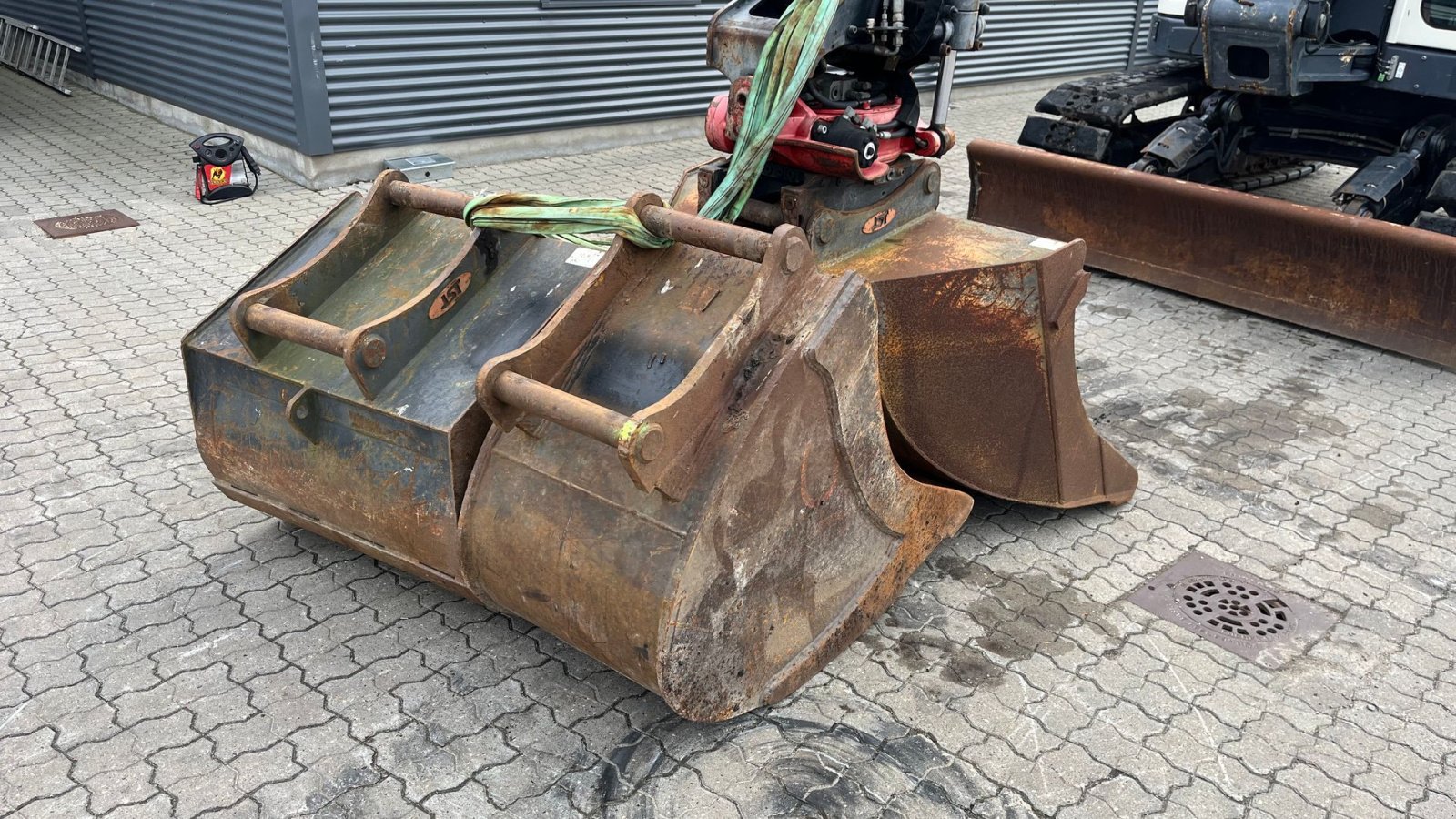 Bagger of the type Terex TC125 Rotortilt kun kørt 2900timer, Gebrauchtmaschine in Rønnede (Picture 9)