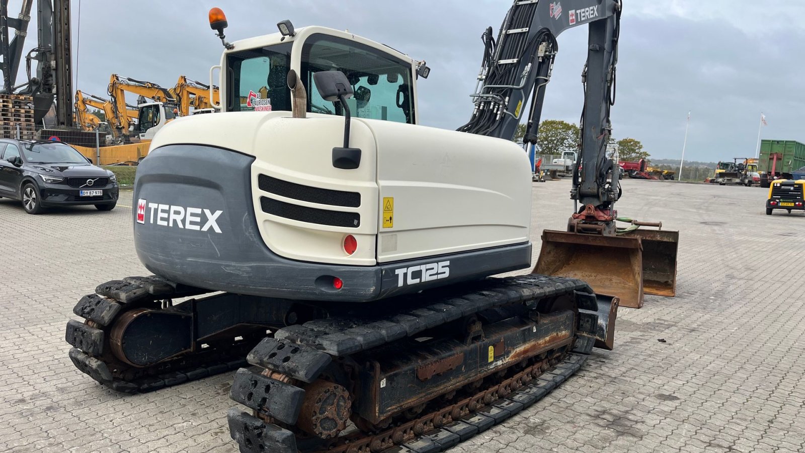 Bagger of the type Terex TC125 Rotortilt kun kørt 2900timer, Gebrauchtmaschine in Rønnede (Picture 7)