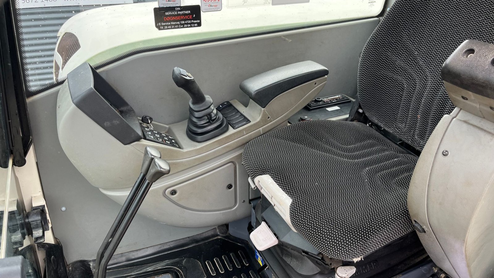 Bagger of the type Terex TC125 Rotortilt kun kørt 2900timer, Gebrauchtmaschine in Rønnede (Picture 20)