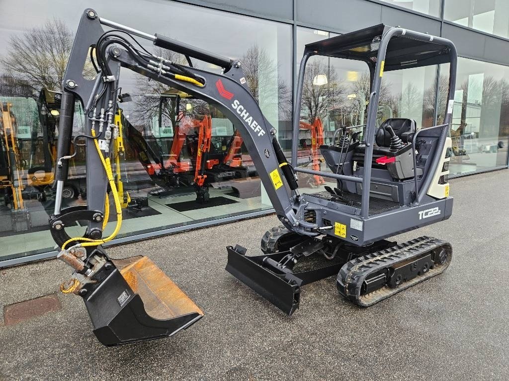 Bagger типа Terex tc22-2, Gebrauchtmaschine в Fårevejle (Фотография 4)