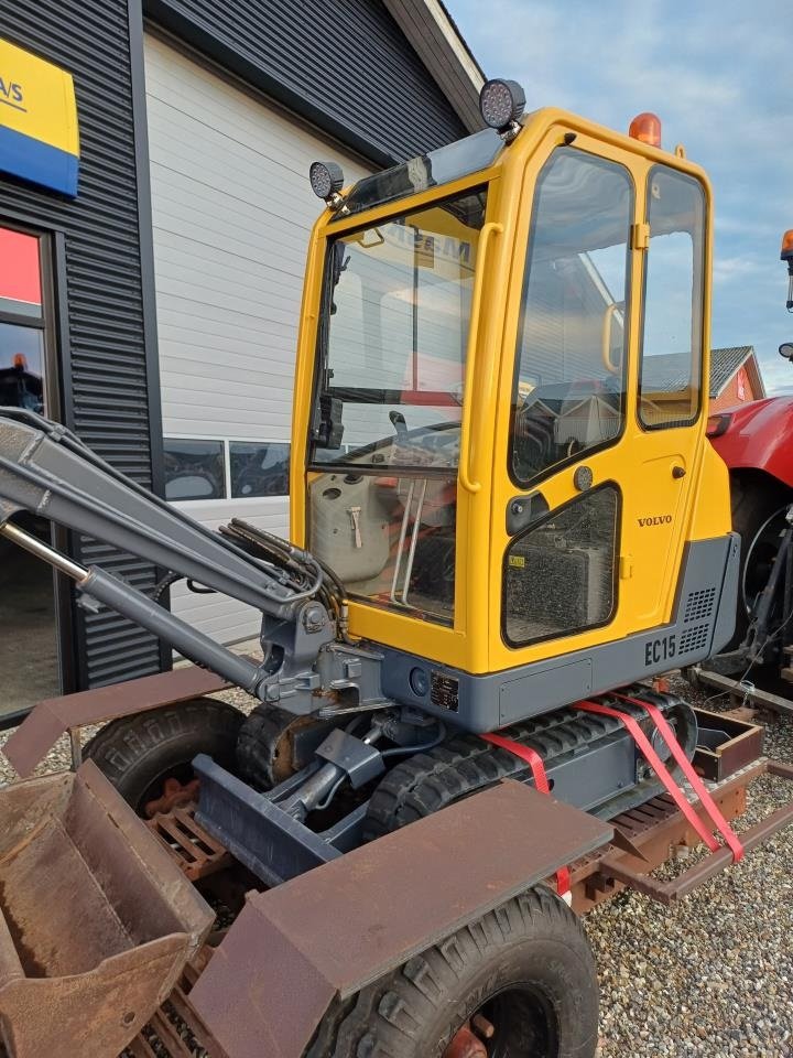 Bagger du type Volvo EC 15, Gebrauchtmaschine en Skjern (Photo 8)
