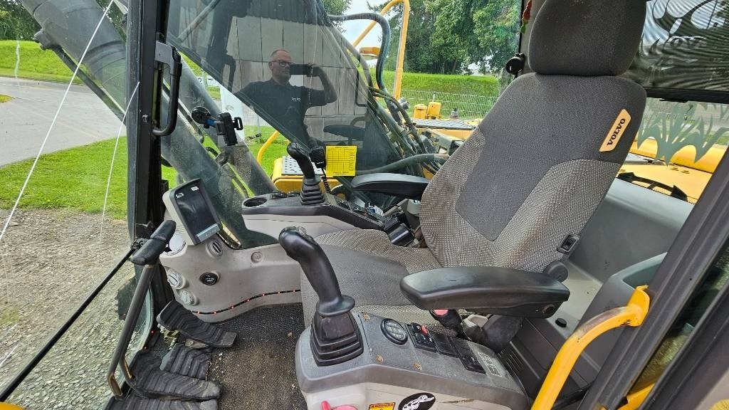 Bagger typu Volvo EC 210 C L, Gebrauchtmaschine v Ringe (Obrázek 25)