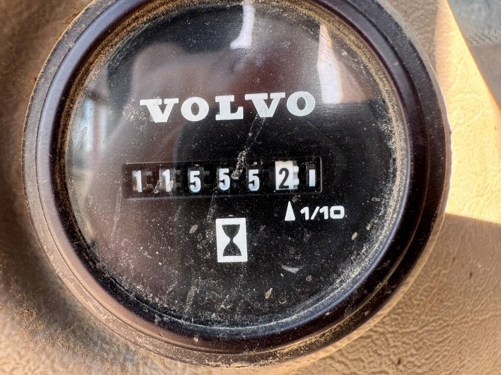 Bagger of the type Volvo EC 250 EL, Gebrauchtmaschine in Vojens (Picture 9)