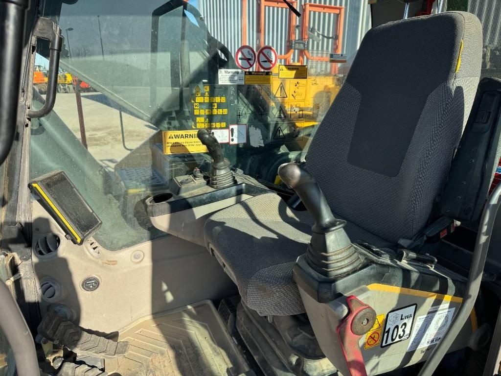 Bagger of the type Volvo EC 250 EL, Gebrauchtmaschine in Vojens (Picture 8)